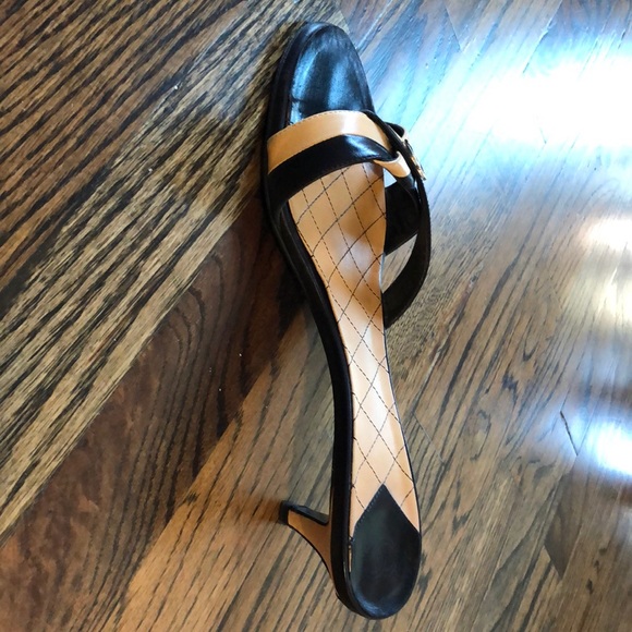 Chanel small heeled slides - Picture 2 of 11